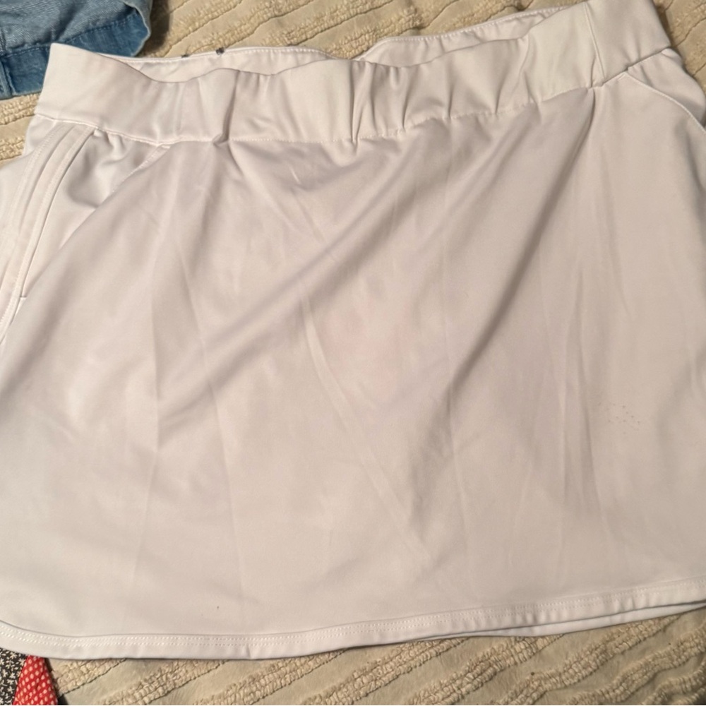 Women's White Skirt